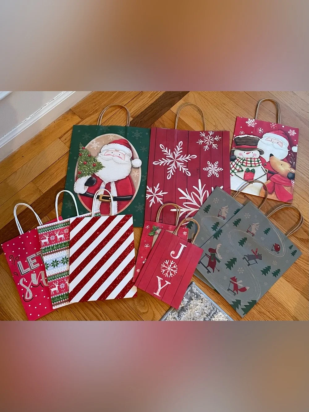 Christmas Gift Bags / Paper / 10 Assorted patterns & sizes as shown